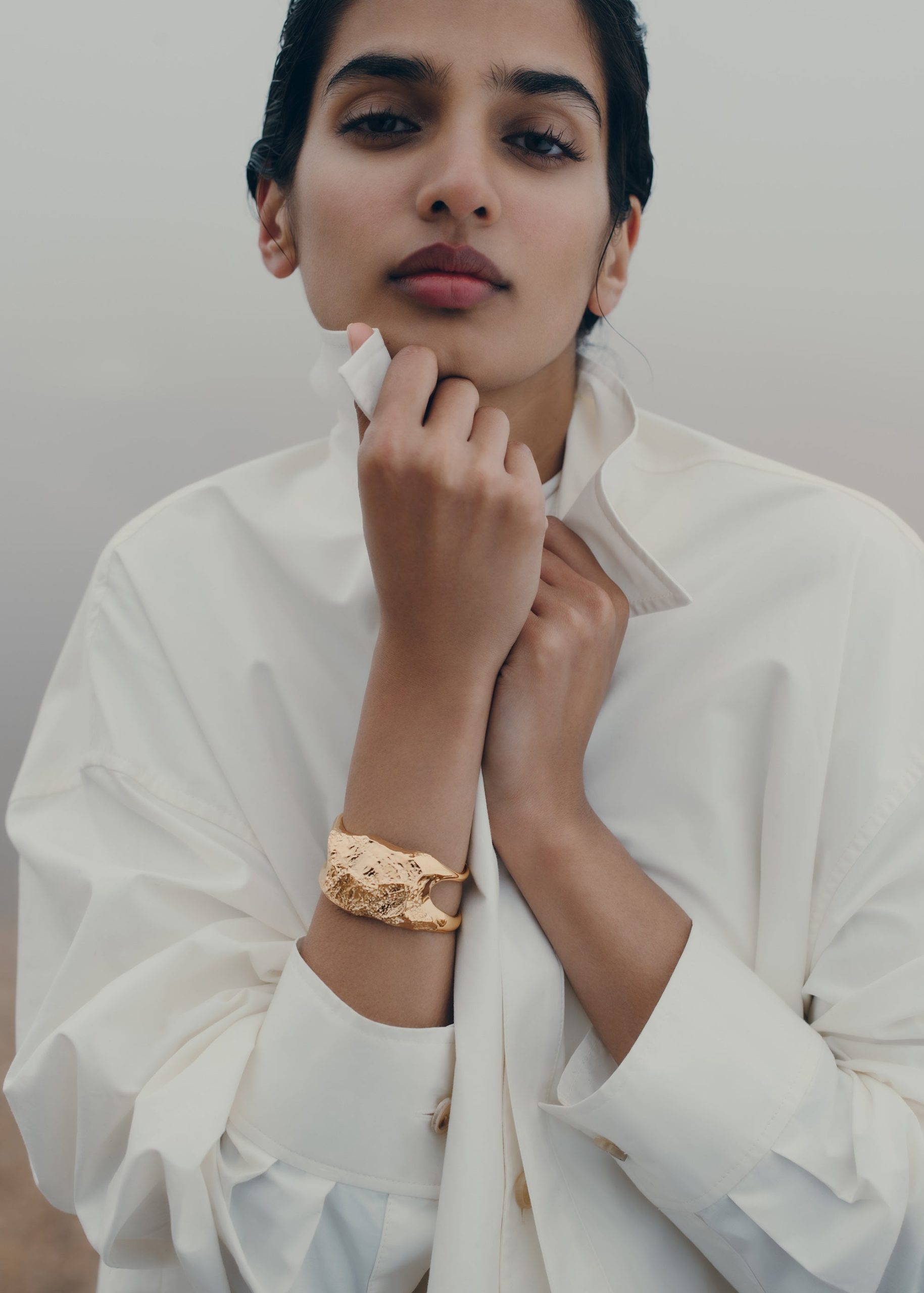 05_MANCHETTE_Eroz_Anjali-5982000x2800px