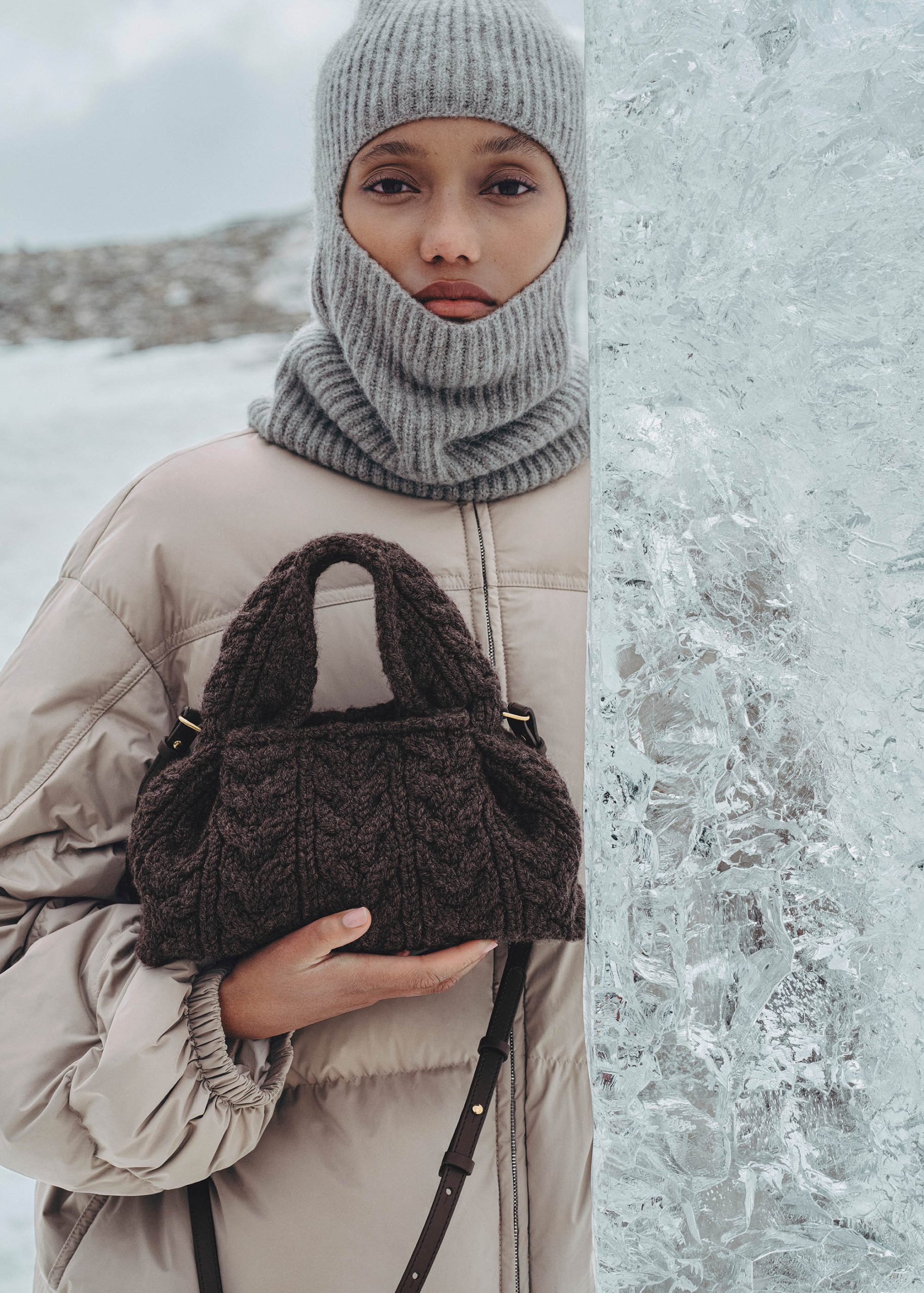 1_98ef700b-d7b0-454d-b5ad-1107c56248b7