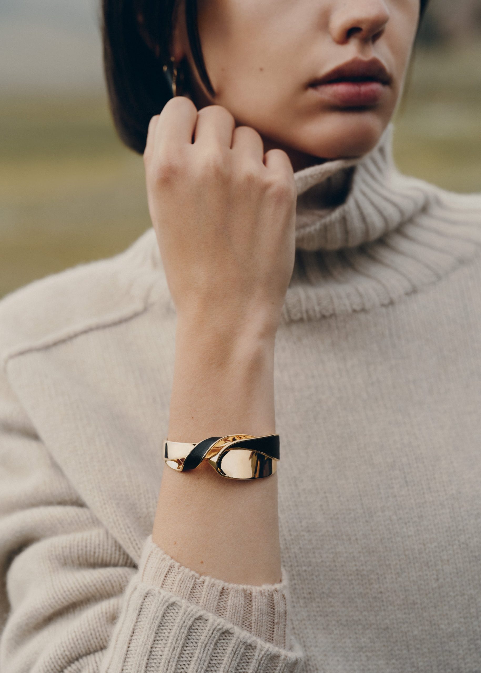 1_bc971af3-b6b7-4104-8e6f-91c75dab35db