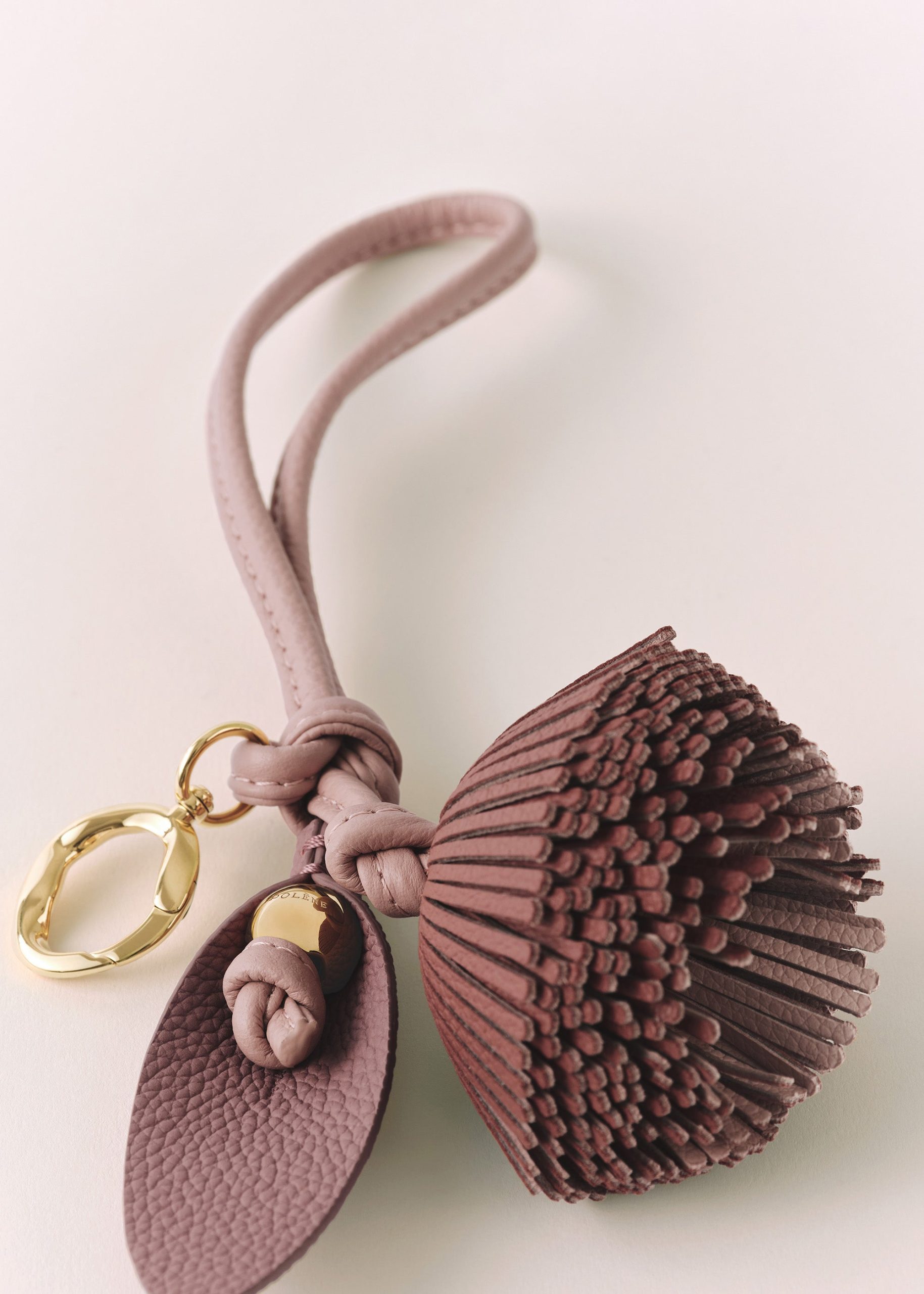 1_f2d7b6a6-4a96-45ab-bfc3-50945c6a7304