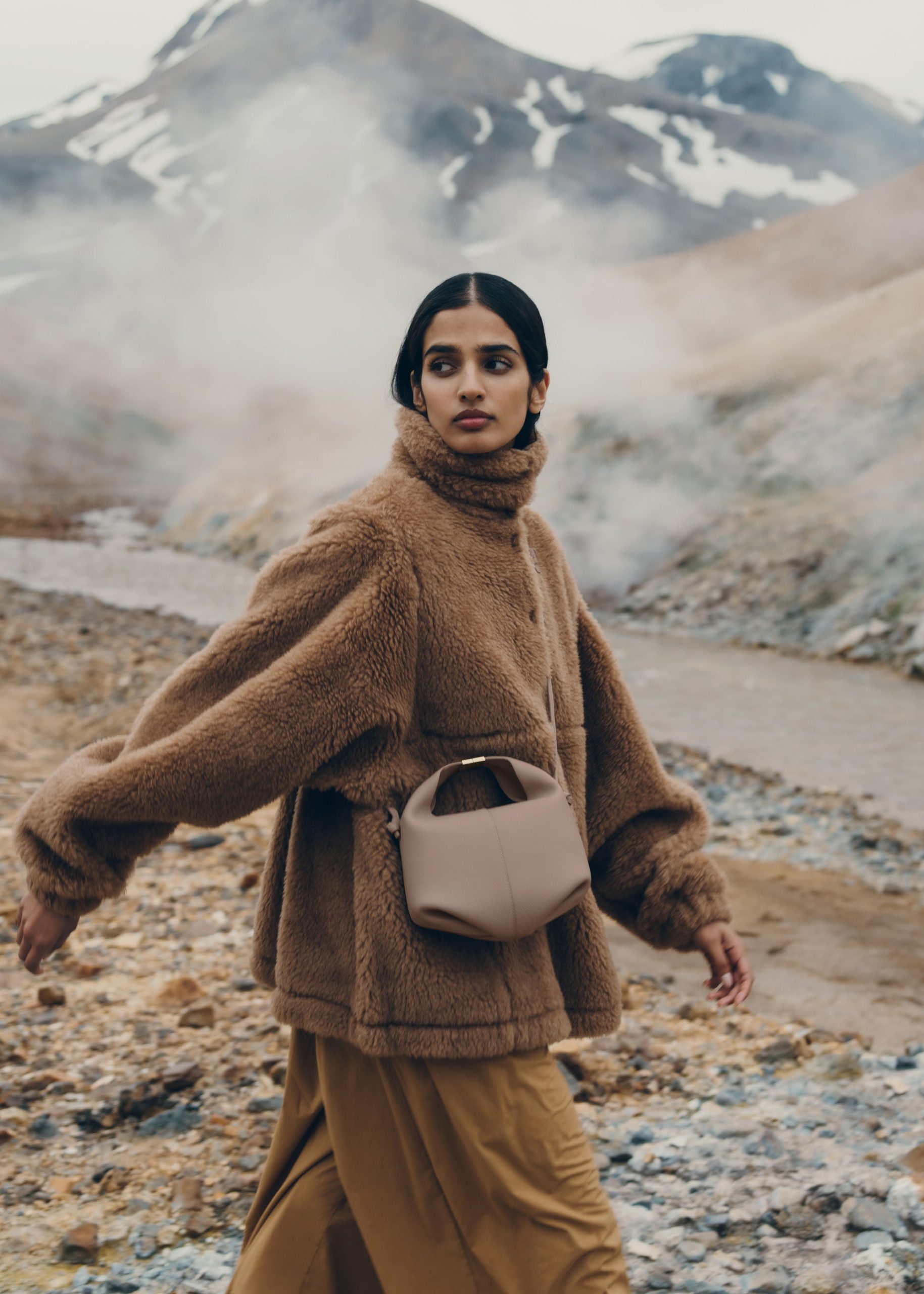 29_Beri_Taupe-46652000x2800px