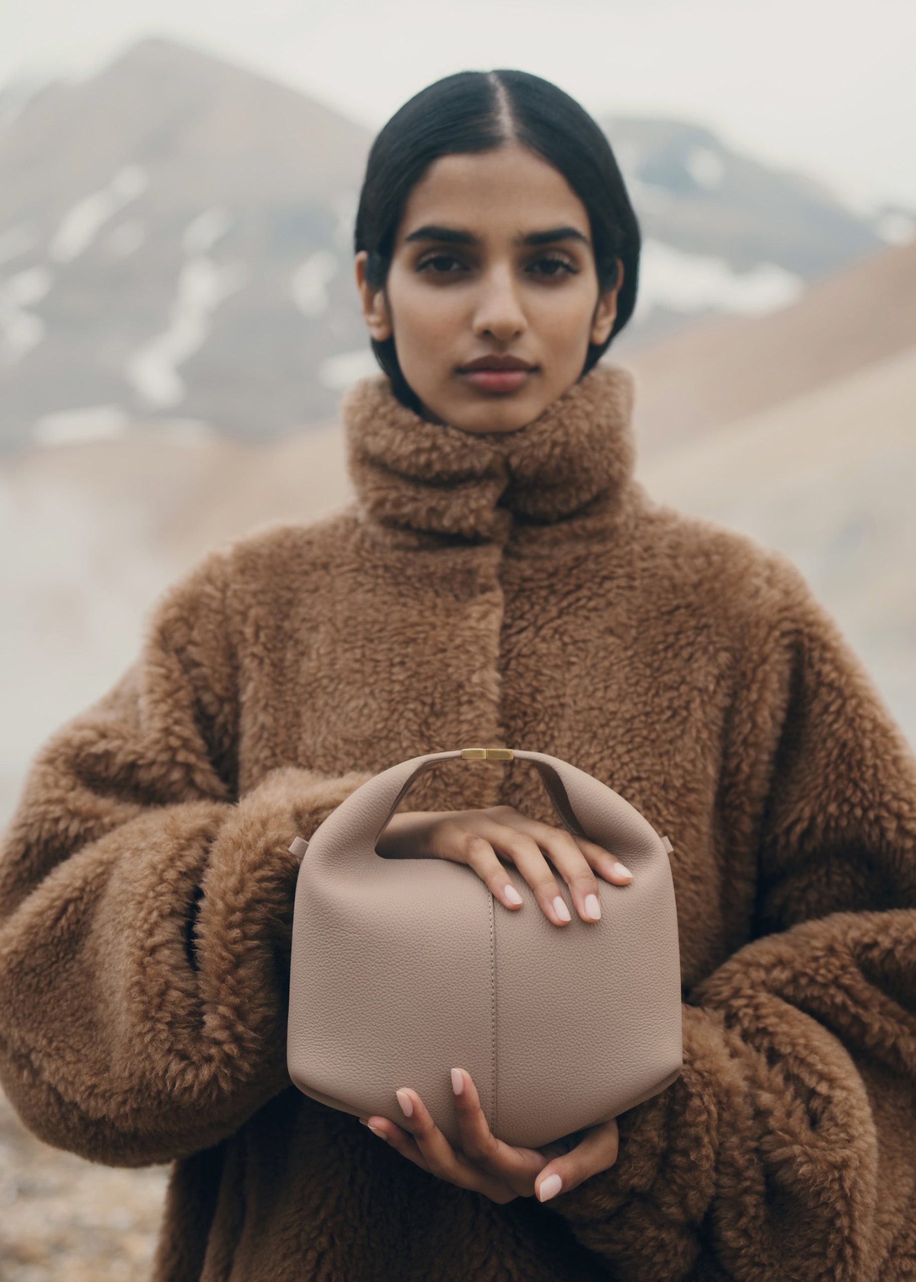 29_Beri_Taupe-47162000x2800px