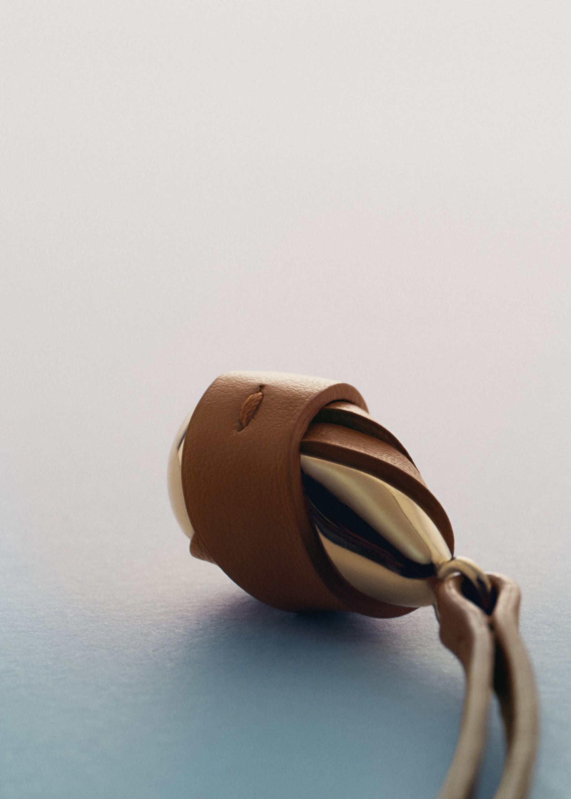 2_04624f3b-94e7-4abc-afdf-01229596af4f