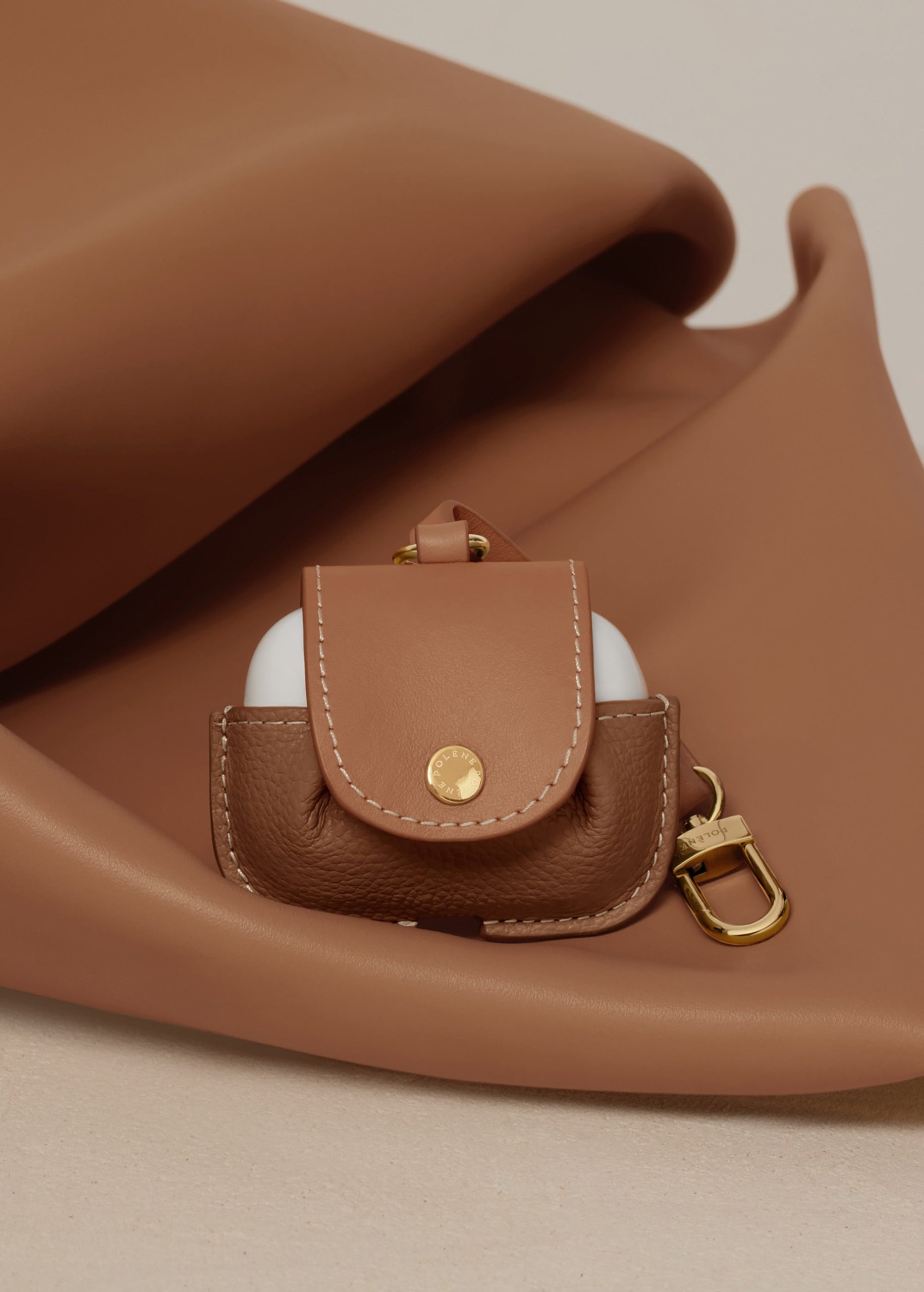 2_2592389c-5cdf-4985-927c-500c7011a89a