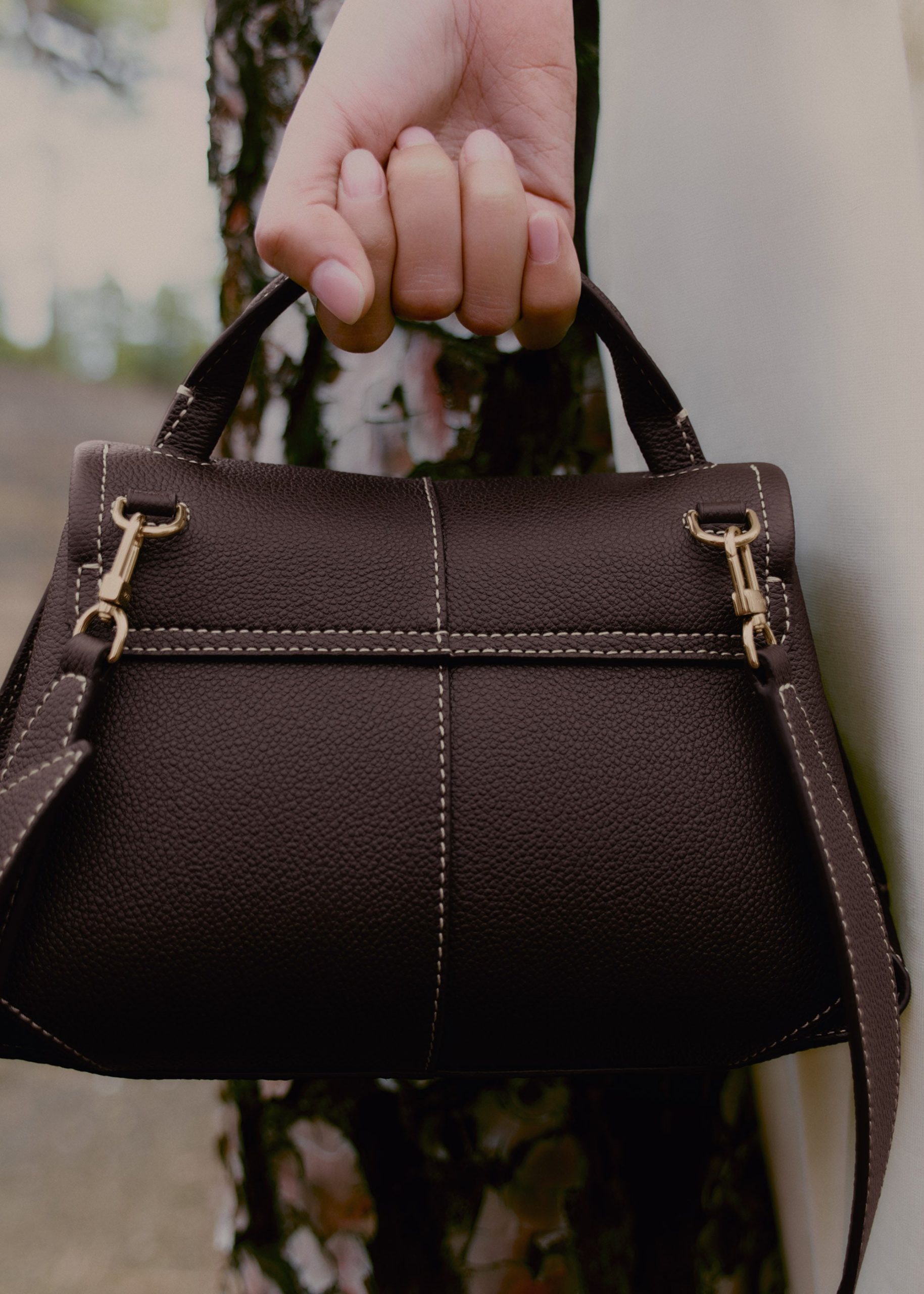 2_334f619f-2e3e-4612-935a-b892bc058e17