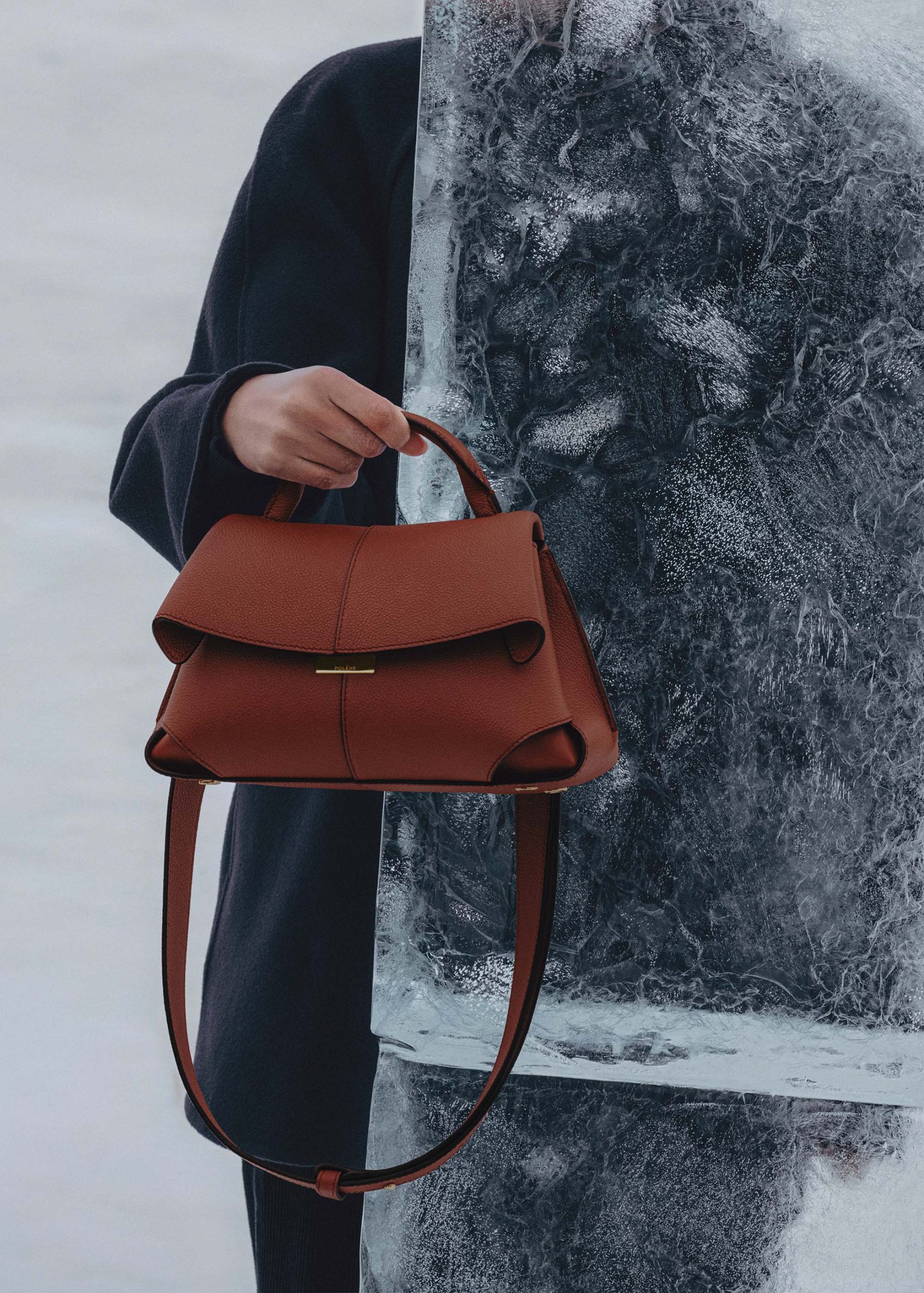 2_3d0015c9-5a1c-4917-9464-2607e429d109