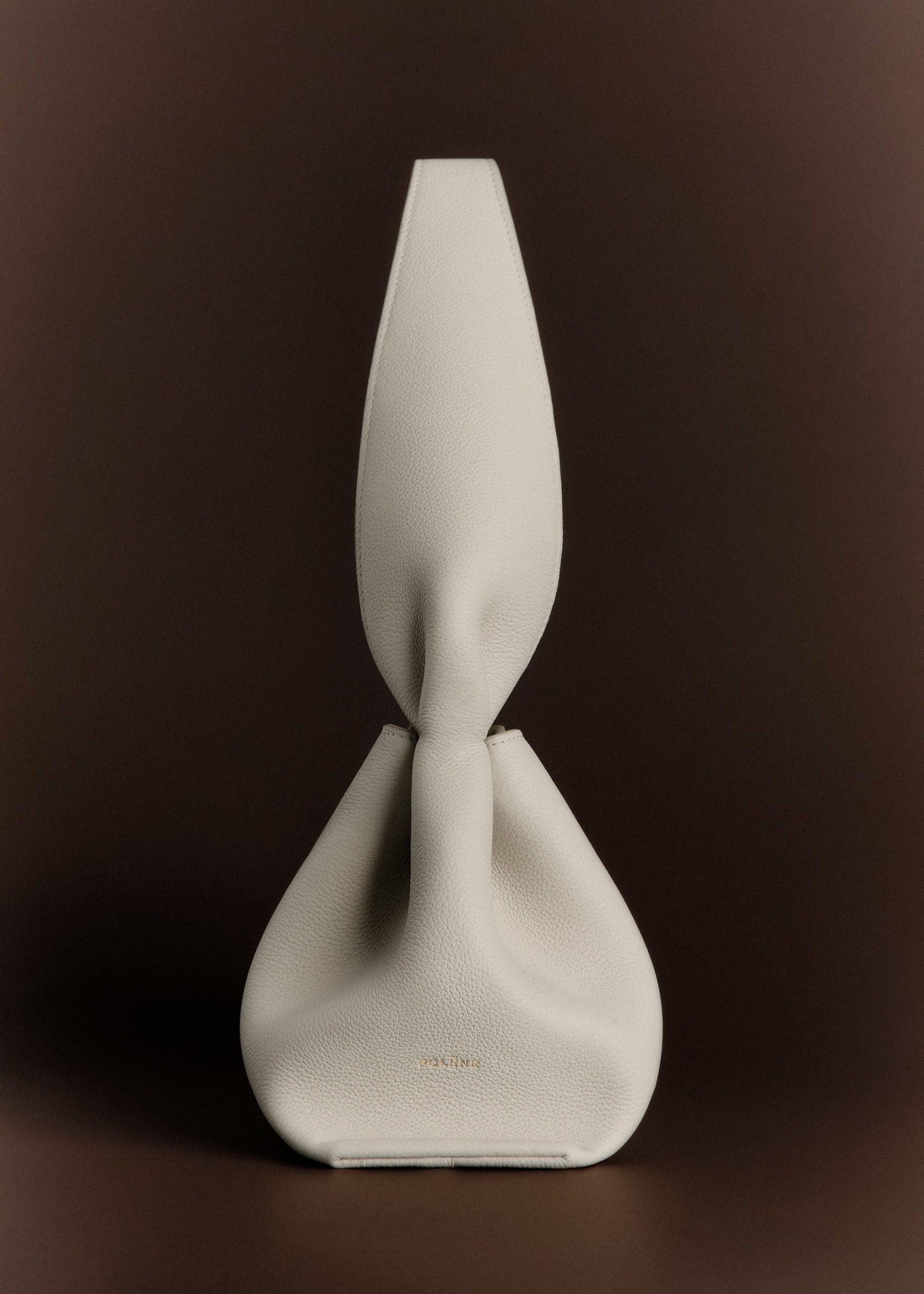 2_aa50ec2e-fc5b-46a4-b6d5-a572b5335382