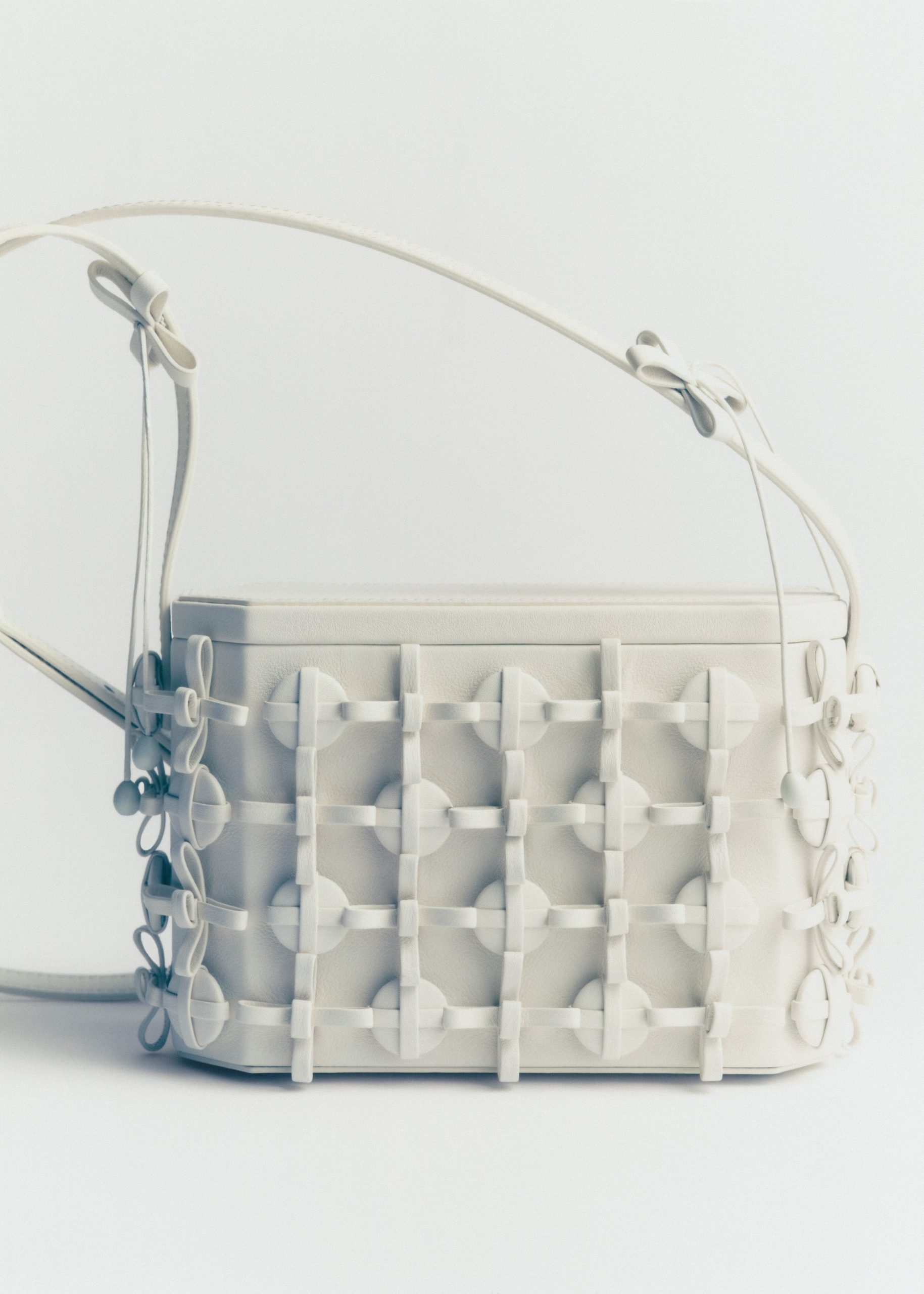 2_f01a66fc-2f38-46a0-891d-486393e0afa6