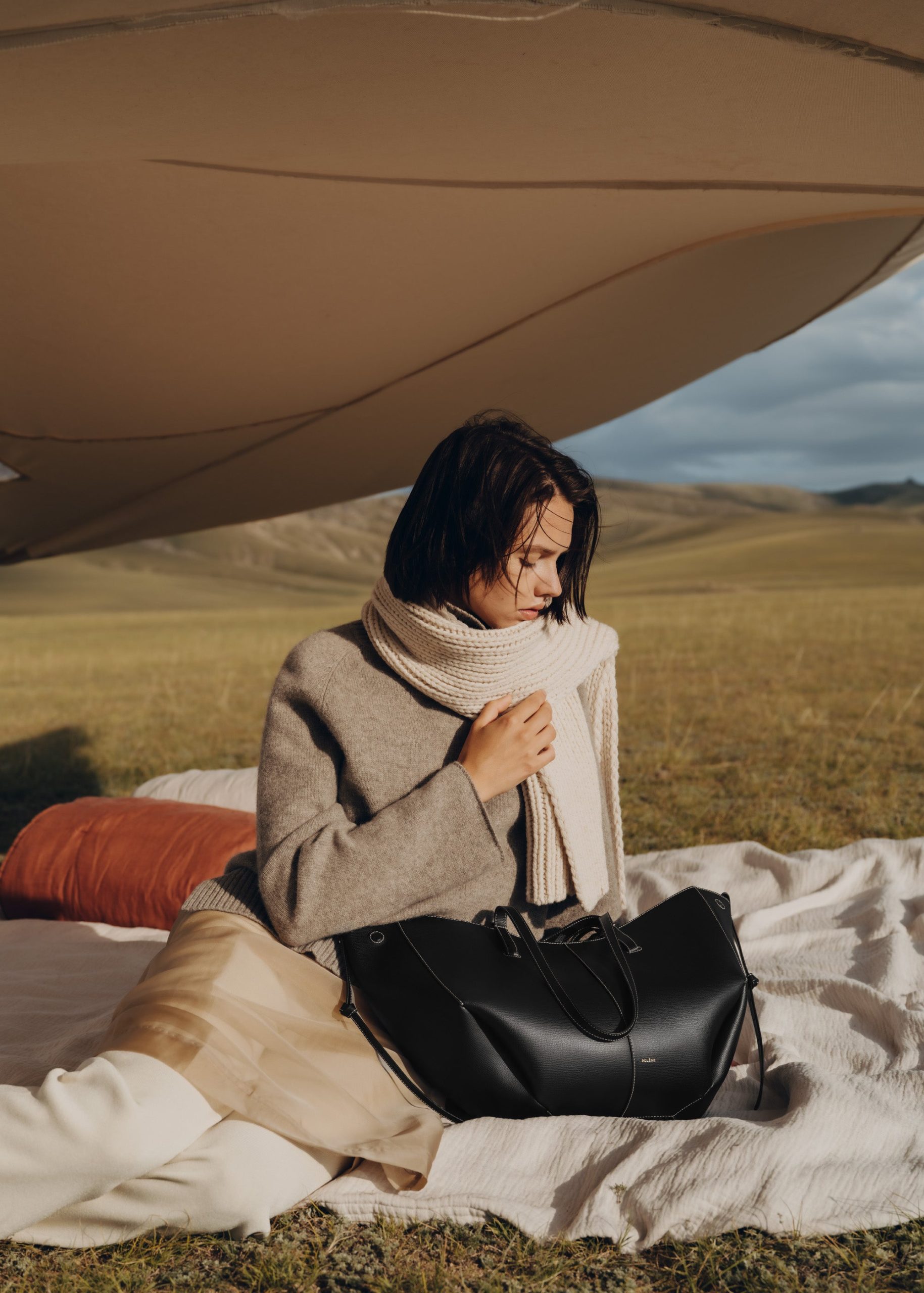 33_Cyme_Noir_Surpiqures-25242000x2800px