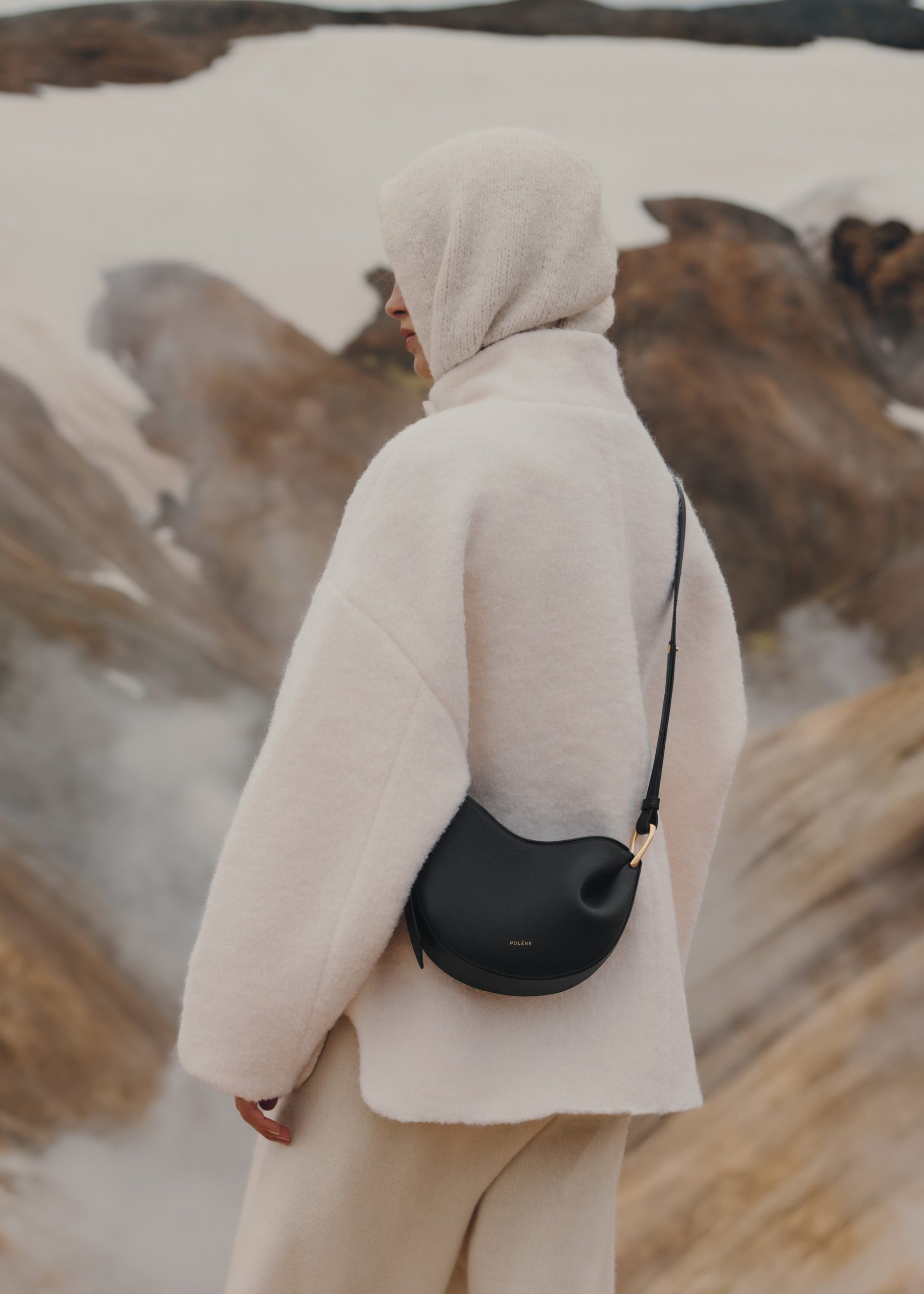 44_Tonca_Noir-64482000x2800px