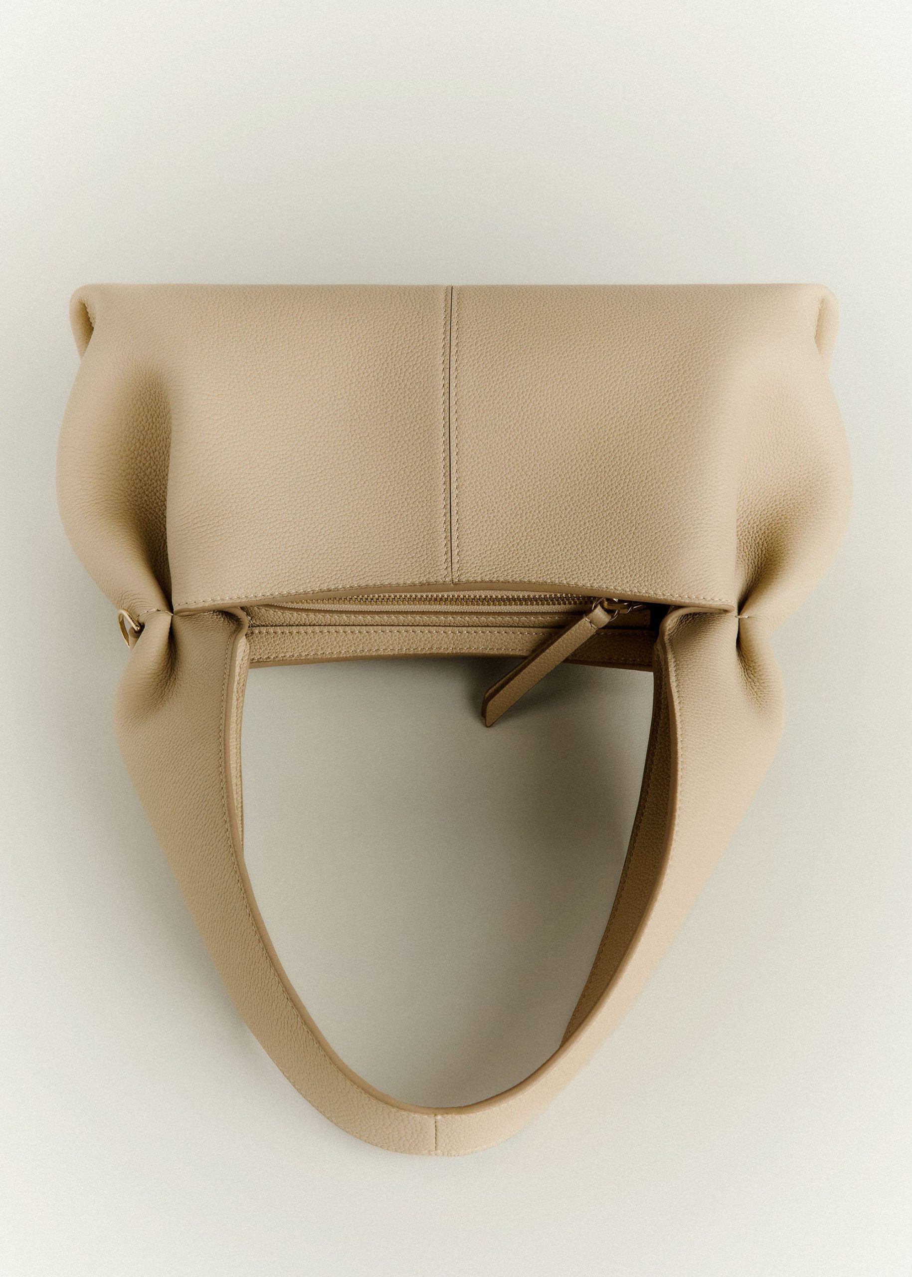 4_40a540d7-48c5-40dd-b384-92cb34127c19