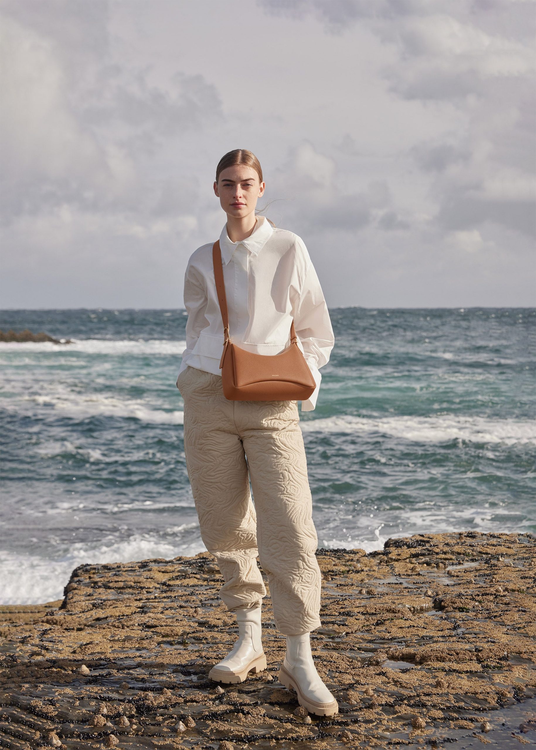 CAMERA_BAG_CAMEL_0342000x2800px