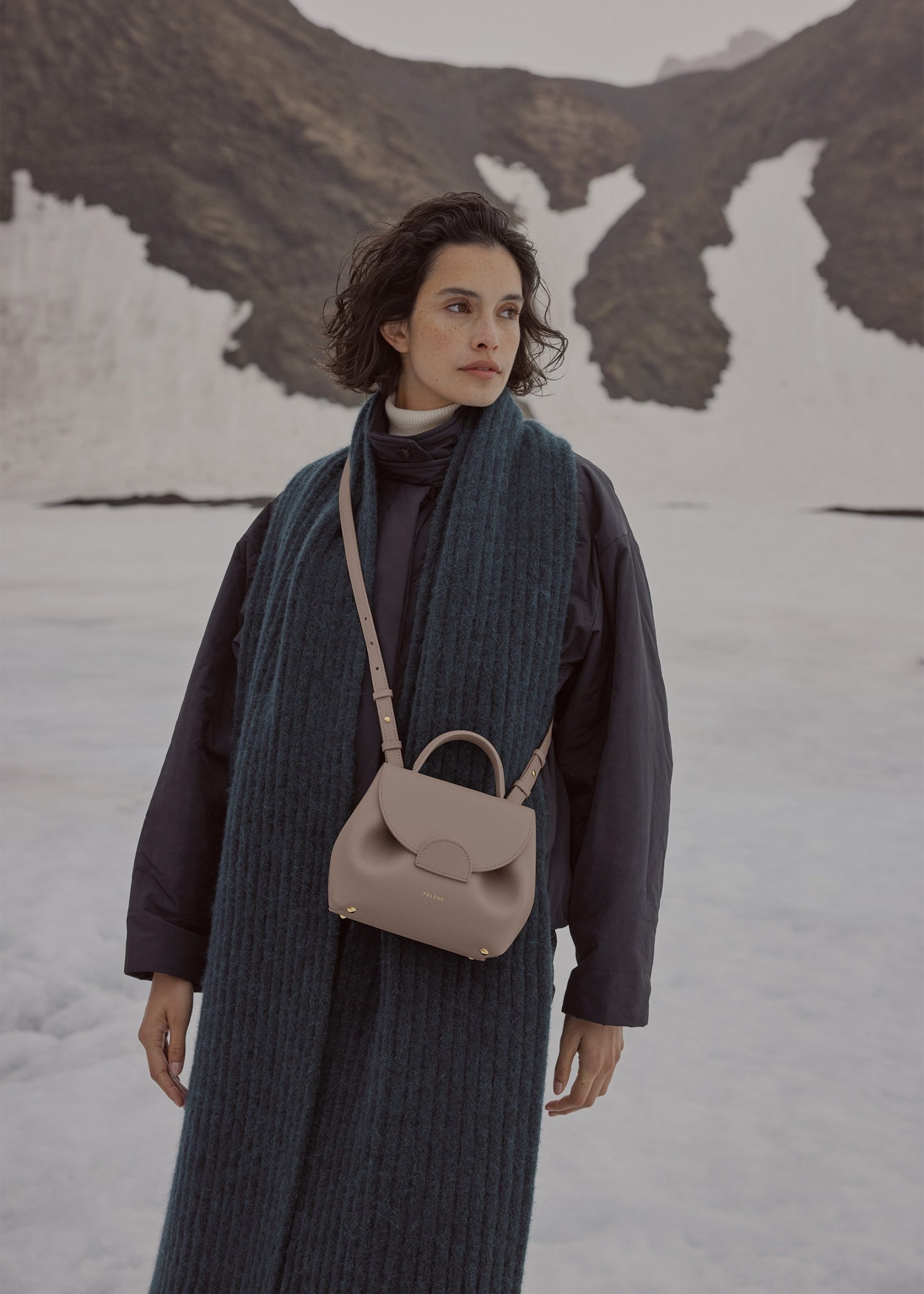 N1_NANO_TAUPE_00122000x2800px