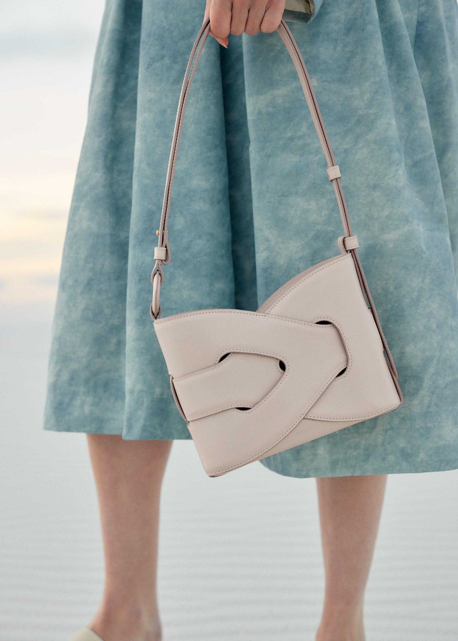 WHITE_SANDS_CRAFTY_CRAIE_1002000x2800px