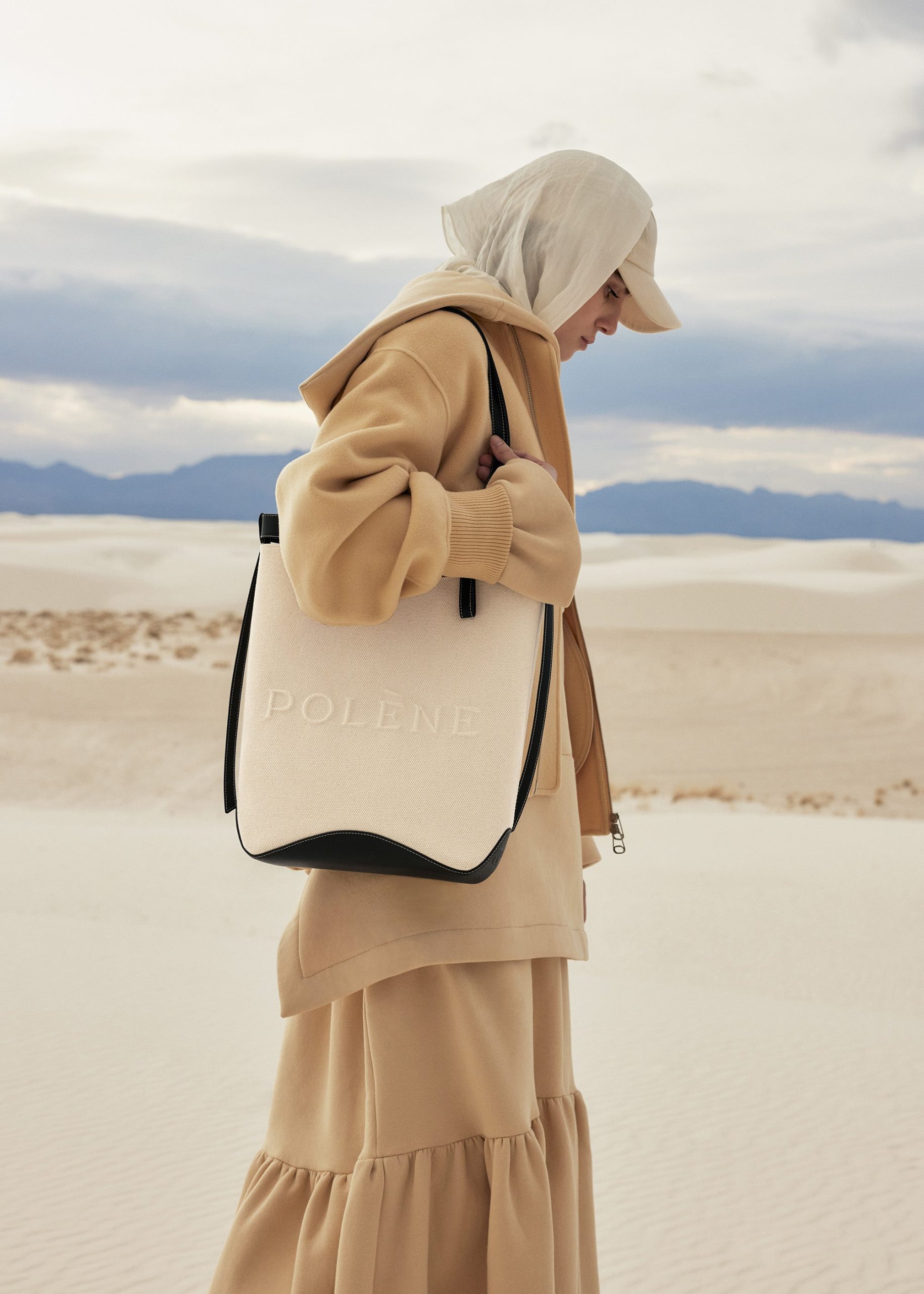 WHITE_SANDS_TOTE_TELA_NOIR_0052000x2800px