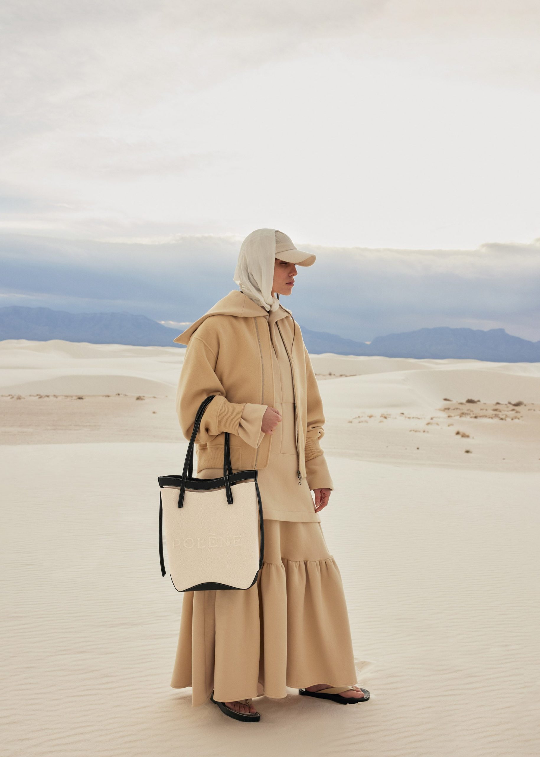 WHITE_SANDS_TOTE_TELA_NOIR_067