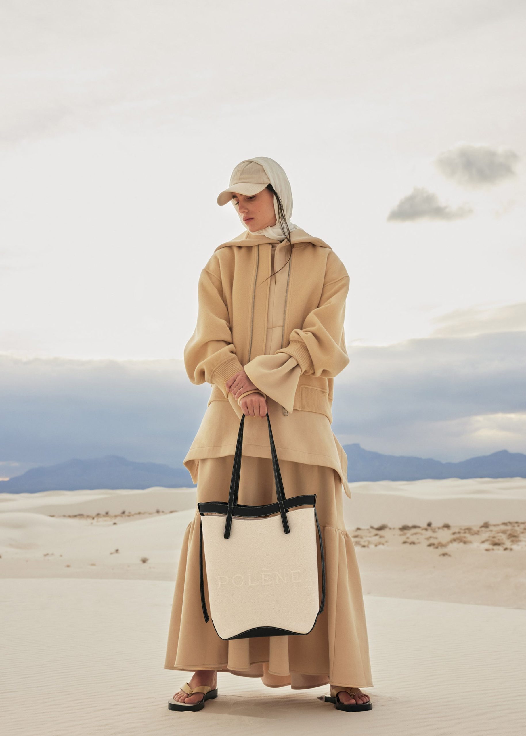 WHITE_SANDS_TOTE_TELA_NOIR_076
